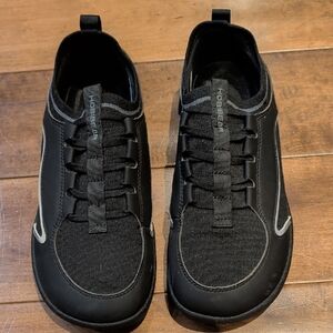 Hobibear Women's Black Sneakers